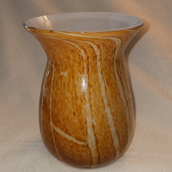 Beautiful Gold and Ivory Tone Glass Vase - Picture 1 of 4
